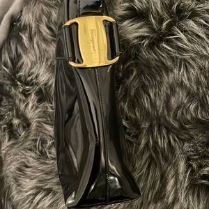 😍VINTAGE FERRAGAMO SHOULDER BAG ✨